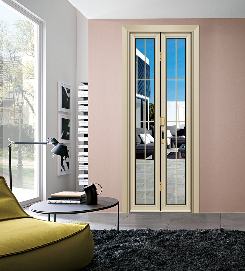 貴州平開（kāi）門廠家